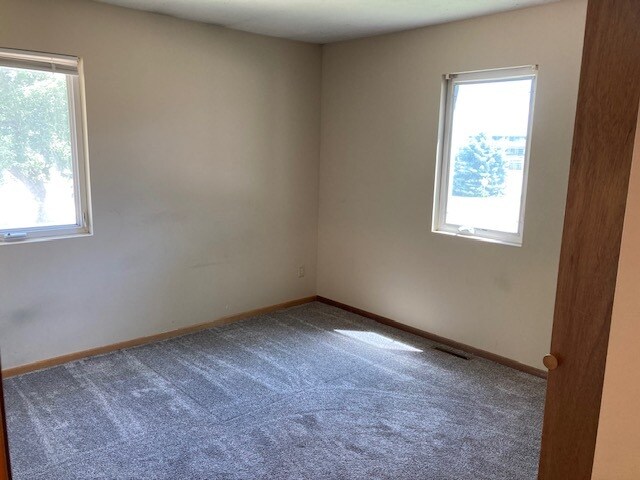 Building Photo - 1705 University Dr