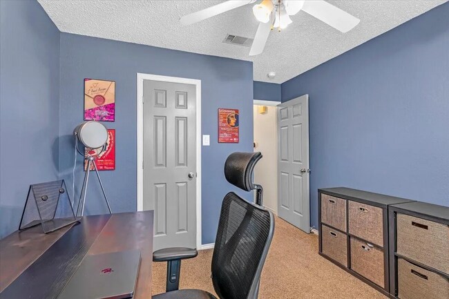 Building Photo - Comfortable Living in Frenship ISD