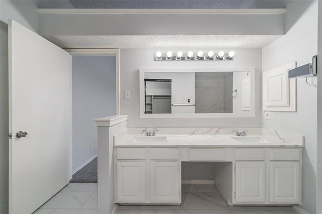 Building Photo - 6310 Azalea Dr