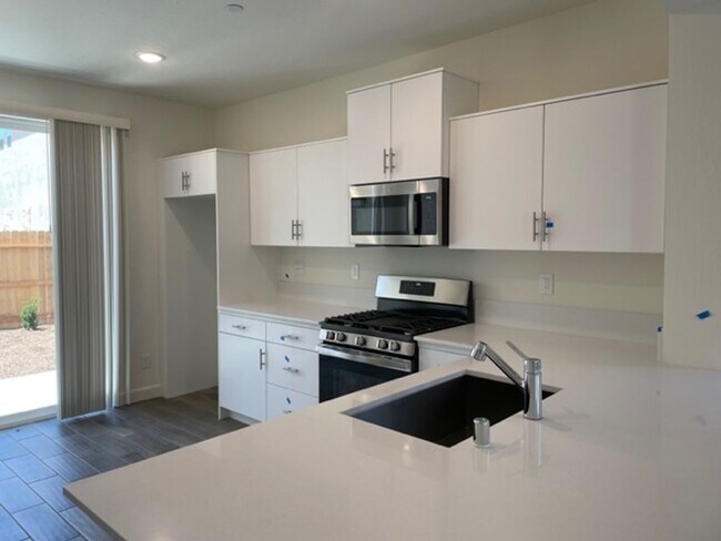 Building Photo - 2056 N Walling Ln