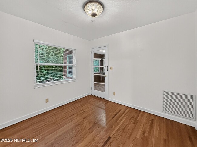 Building Photo - 6306 Romilly Dr