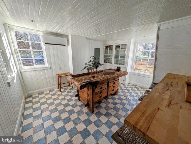 Building Photo - 12601 Southern Maryland Blvd