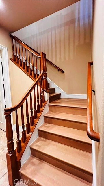 Building Photo - 719 Carriage House Dr