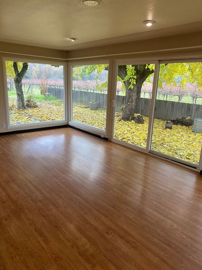 Building Photo - 31451 N Redwood Hwy