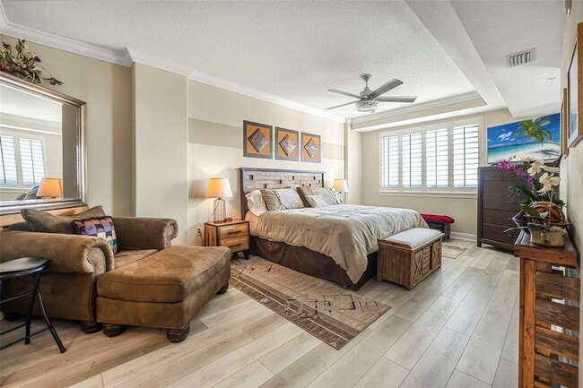 Building Photo - 60 Surfview Dr