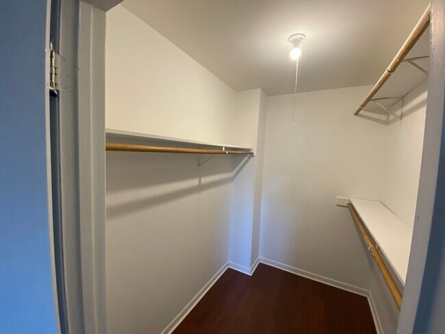 Building Photo - 4500 Beau Monde Dr