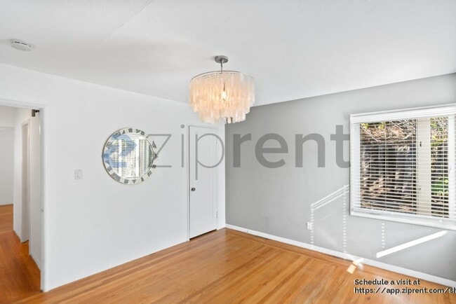 Building Photo - 16070 Selborne Dr