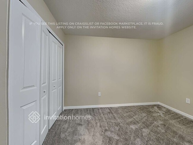 Building Photo - 4500 Holstein St