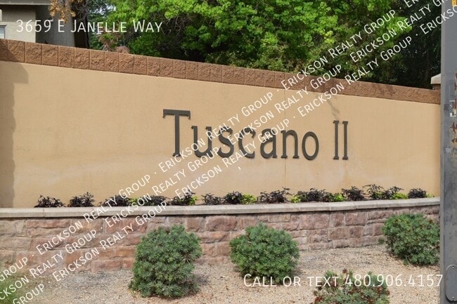 Building Photo - 3659 E Janelle Way