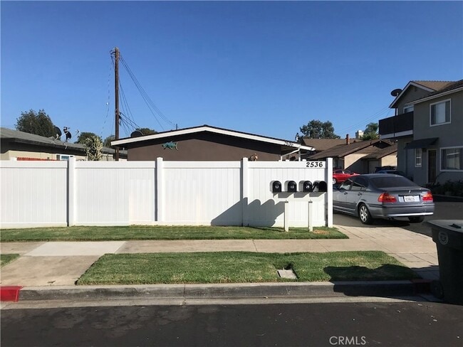 Building Photo - 2536 Orange Ave