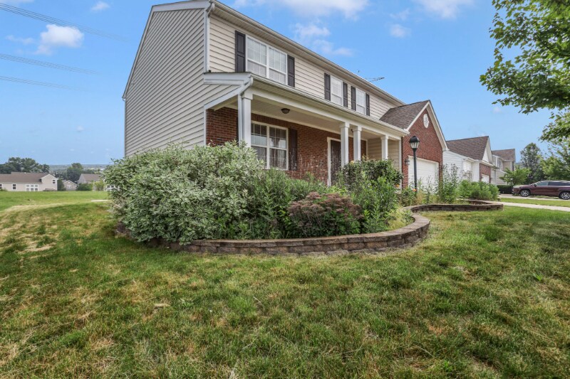 Building Photo - 1701 Marigold St