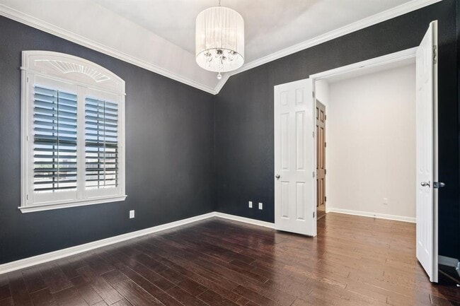 Building Photo - 2244 Hilltop Climb Dr