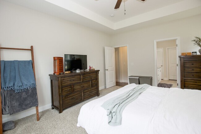 Building Photo - Gorgeous 4 bedroom home in Vass