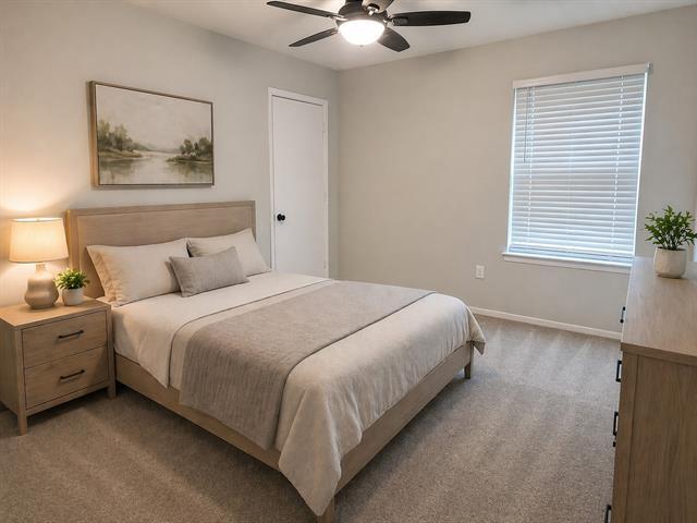 Building Photo - 517 Signal Hill Ct S