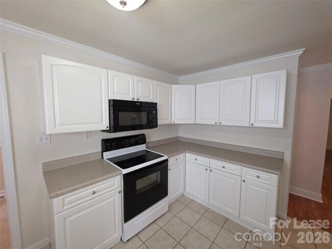 Building Photo - 356 Melbourne Ct