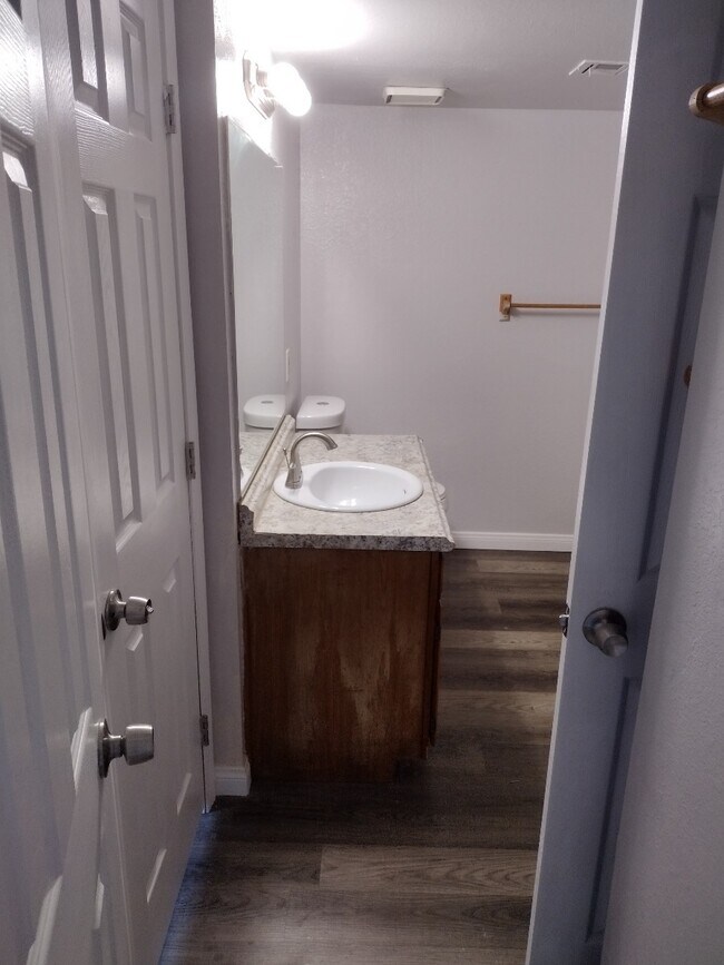Building Photo - 3769 Carlye Dr #65