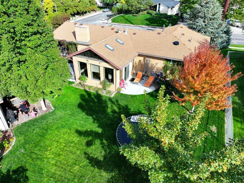 Building Photo - 4453 Fillmore Ave