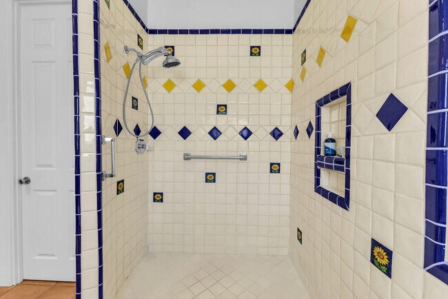 Building Photo - 77440 Calle Ensenada