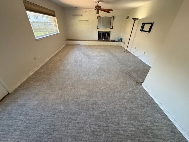 Building Photo - 26264 Greythorne Trail