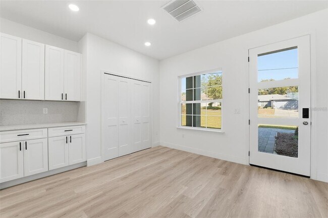 Building Photo - 4572 SW 149th St