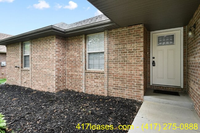 Building Photo - 5384 Soapberry Ct