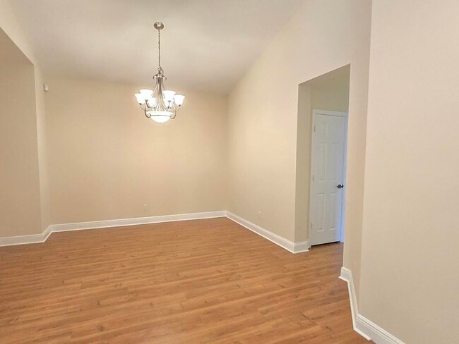 Building Photo - 1463 SE Tidewater Pl
