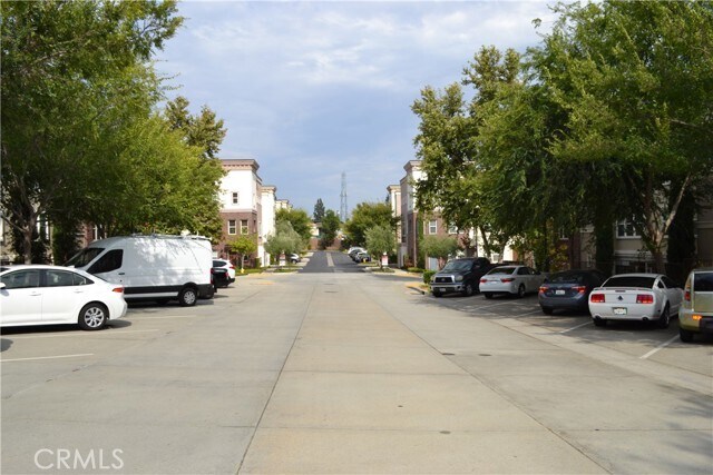 Building Photo - 149 E Commercial St
