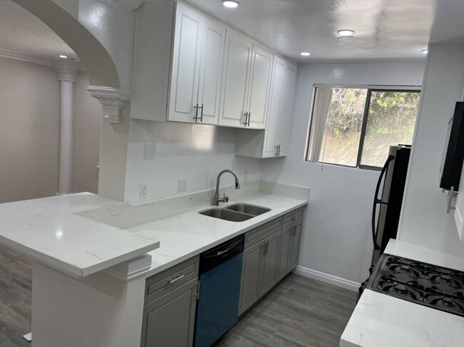 Interior Photo - Courtyard at Cordova Apts