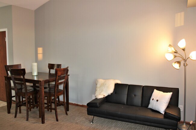 Building Photo - 4511 Twain Cir