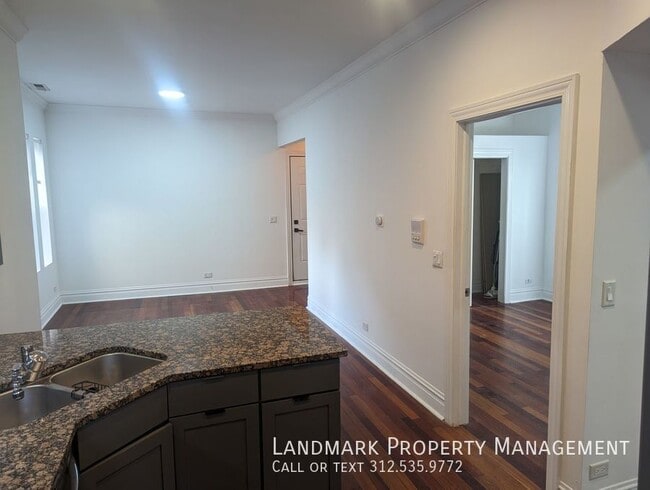 Building Photo - 5340 N Winthrop Ave