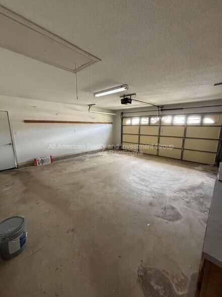 Building Photo - 148 Long Pointe Dr