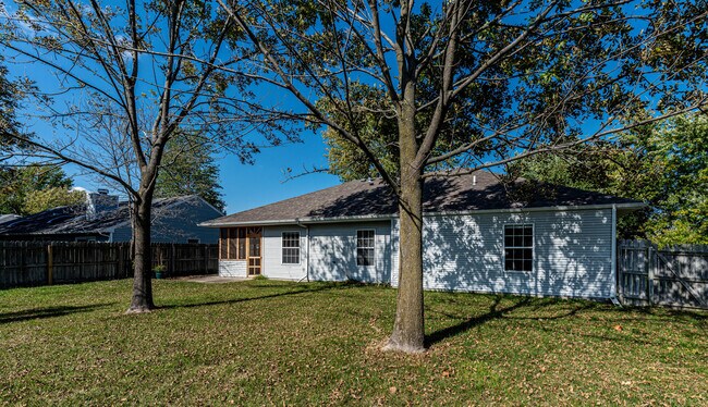 Building Photo - 1416 Whitburn Dr