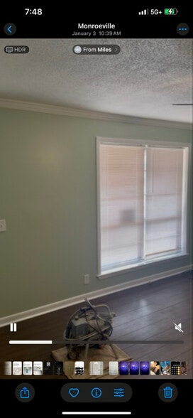 Building Photo - 152 James Ave