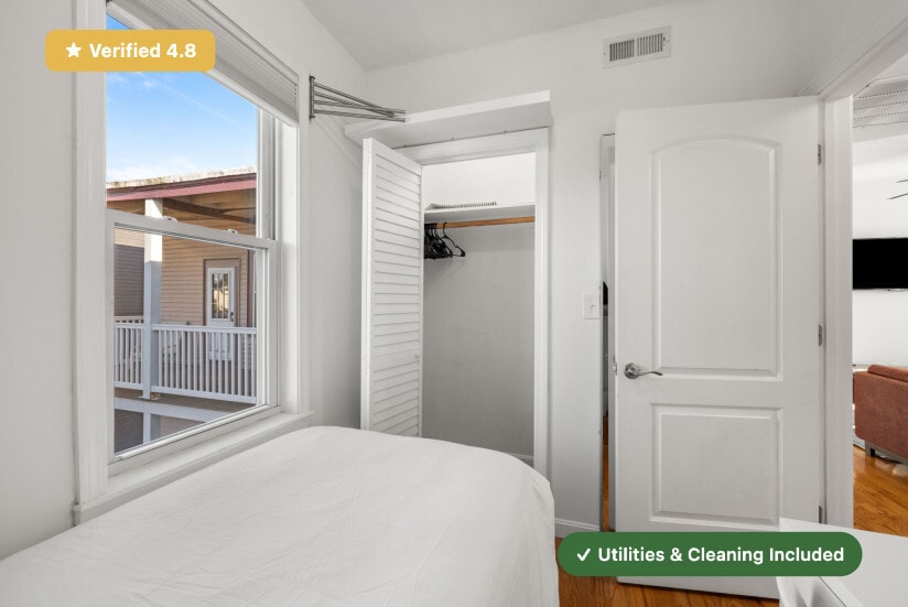 Building Photo - Furnished Bedroom with Private Ensuite Bath in East Boston!