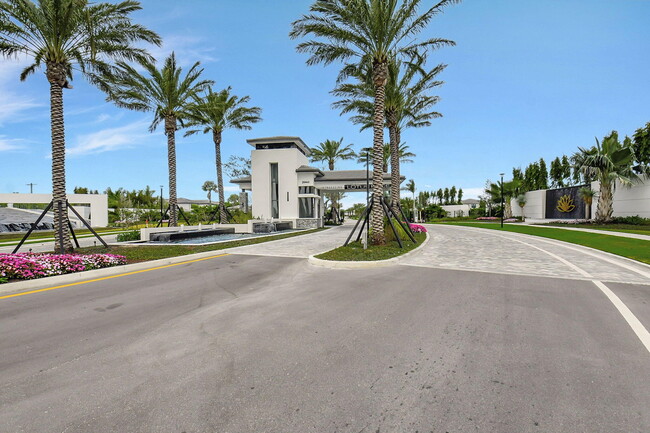 Building Photo - 8561 Crystal Downs Ave