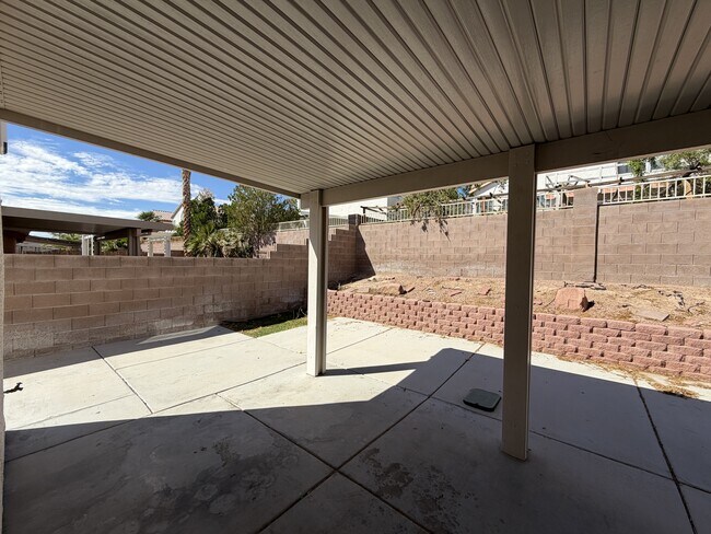 Building Photo - 3667 Spring Willow Ct