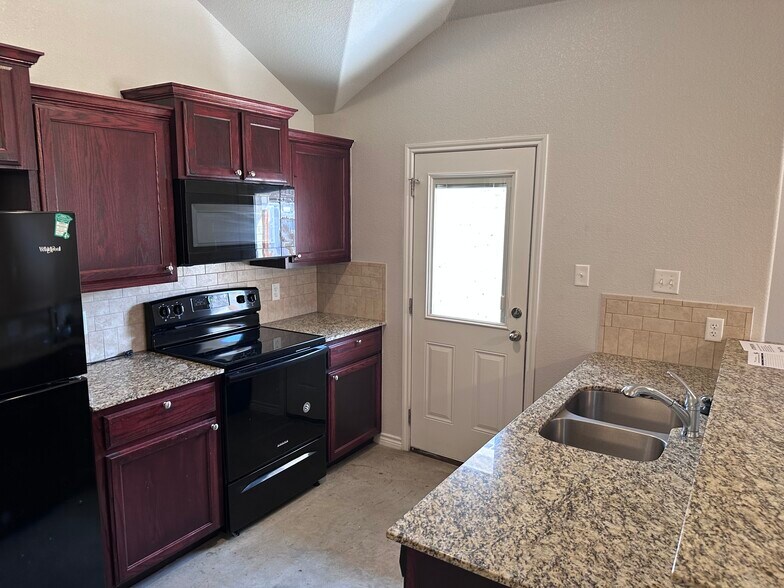 Building Photo - 1239 Liberation Ln