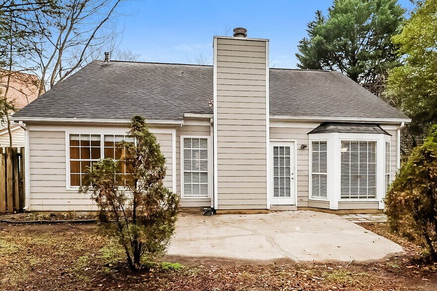 Building Photo - 12102 Kempshott Ct