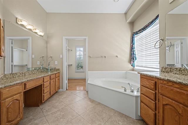 Building Photo - 947 Sunset Hill Dr