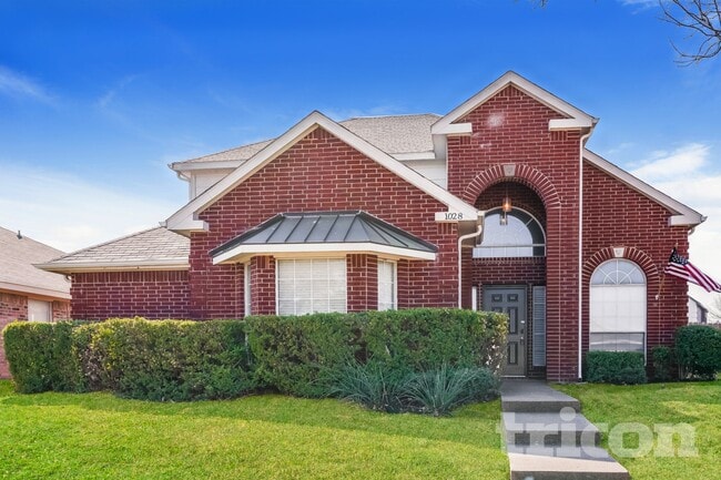 Building Photo - 1028 Glencrest Dr