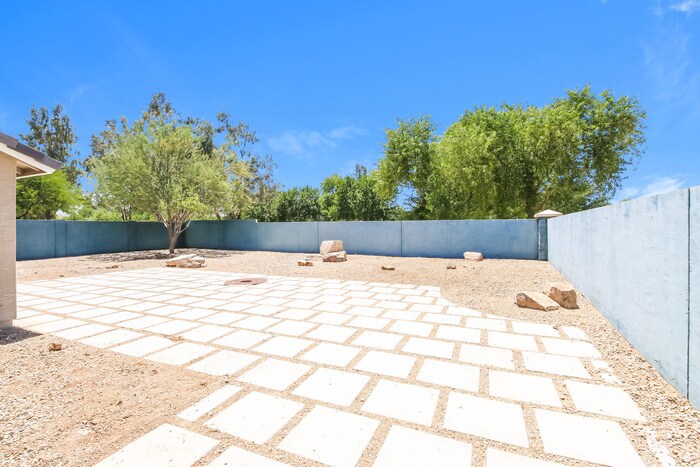 Building Photo - 34516 N Appaloosa Way