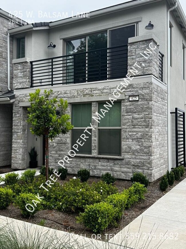 Building Photo - 425 W Balsam Ln