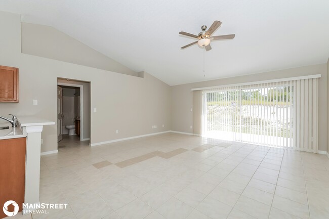 Building Photo - 1415 Kissimmee Ct