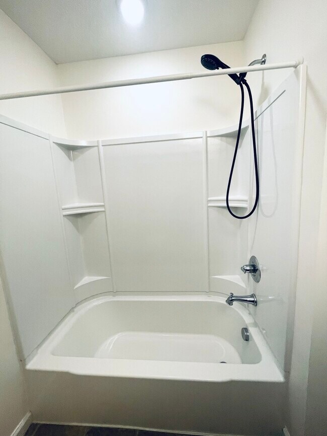 Building Photo - Beautiful 3 beds 2.5 Baths in Dublin