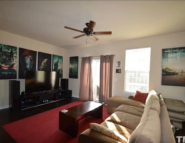Building Photo - 4006 Kentworth Dr