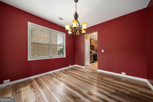 Building Photo - 3325 Earhart Way