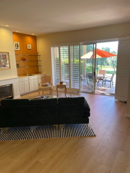 Building Photo - 45 Pebble Beach Dr