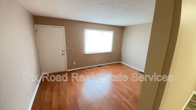 Building Photo - 425 Smalley Blvd