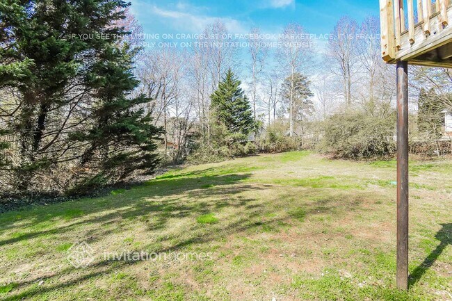 Building Photo - 5446 Pinedale Cir