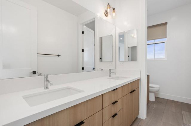 Building Photo - 1220 Stonemark Pl